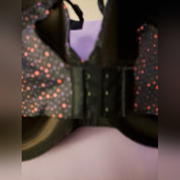 OLGA polka-dot BRA size 44D like new condition UNDERWIRE navy with red dots - Picture 4 of 5